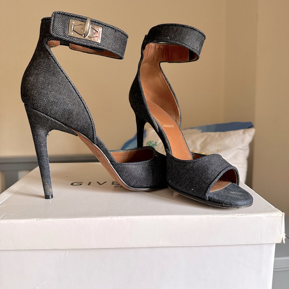 Givenchy shark lock denim sandals